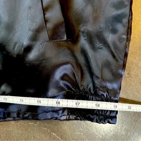 Vintage Satin Souvenir Dragon Jacket - Hawaii - Japan - Hong Kong - Philippines - Picture 12 of 13